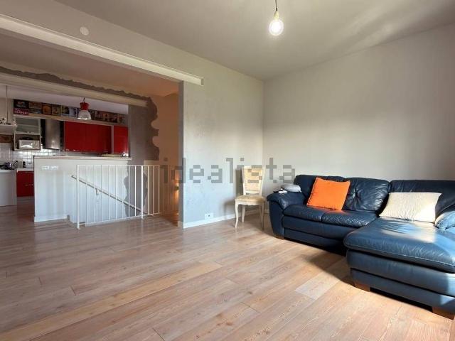 Appartamento in vendita di 200 m² in Via XI Febbraio, 35