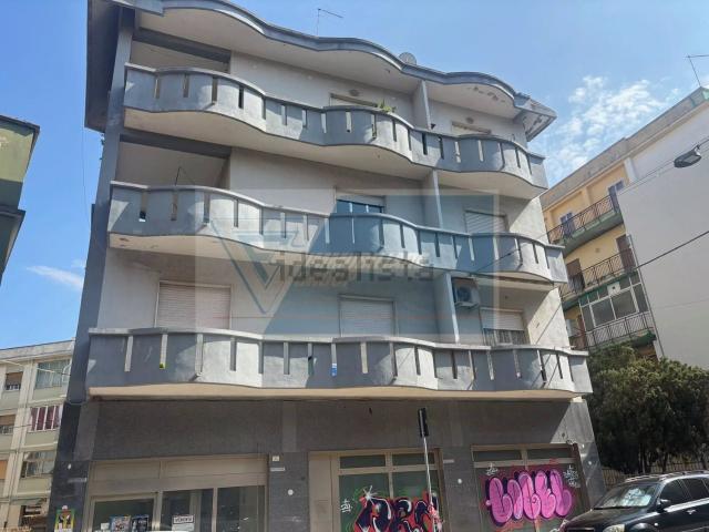 Appartamento in vendita di 200 m² in Viale Zecchino