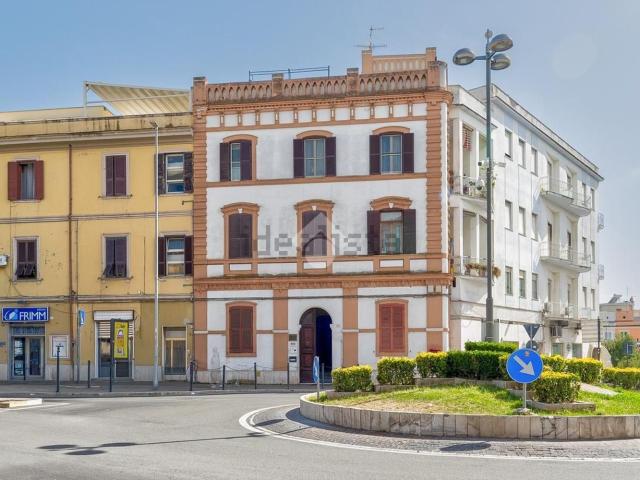 Appartamento in vendita di 200 m² in Viale Guido Baccelli
