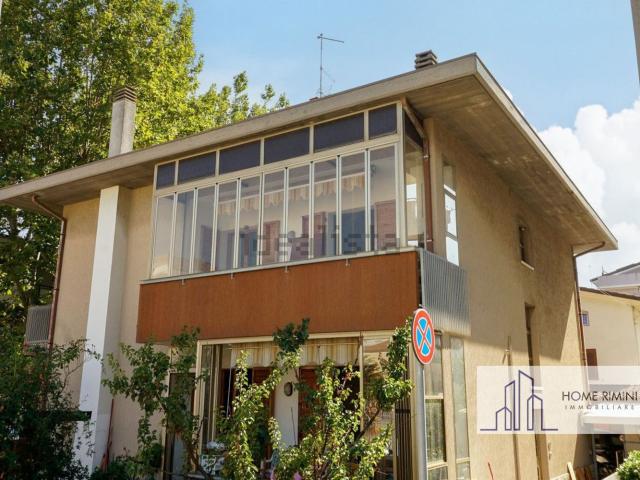 Appartamento in vendita di 200 m² in Viale Lugano