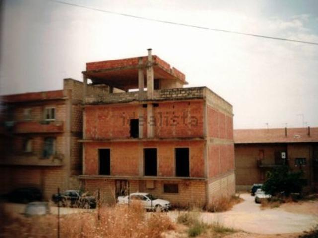 Appartamento in vendita di 200 m² in Viale Mario Gori