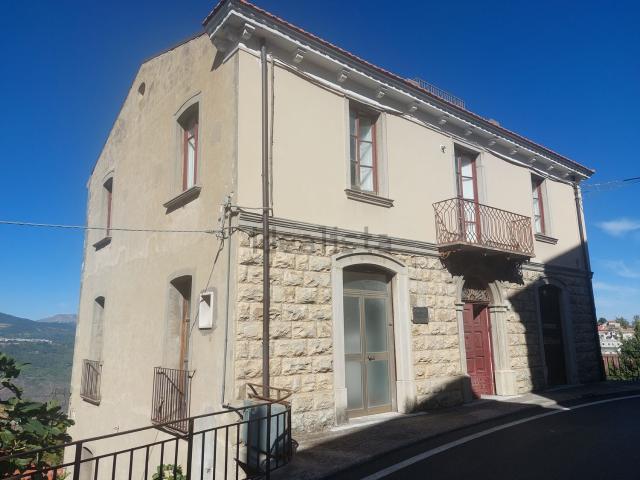 Appartamento in vendita di 200 m² in Vico I Vittorio Emanuele II, 58
