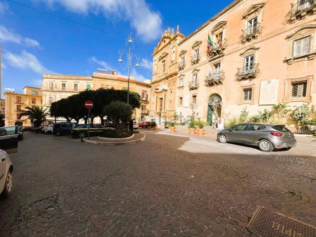 Appartamento in vendita di 200 m² in Cortile Scribani, 2
