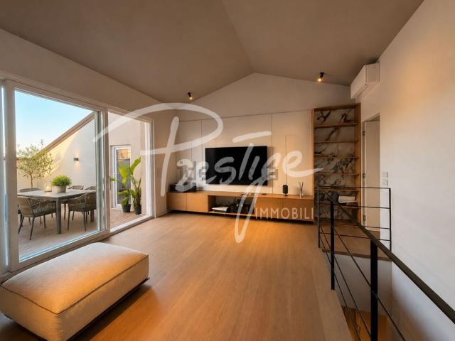 Appartamento in vendita di 200 m² in Corso Cavour, 67