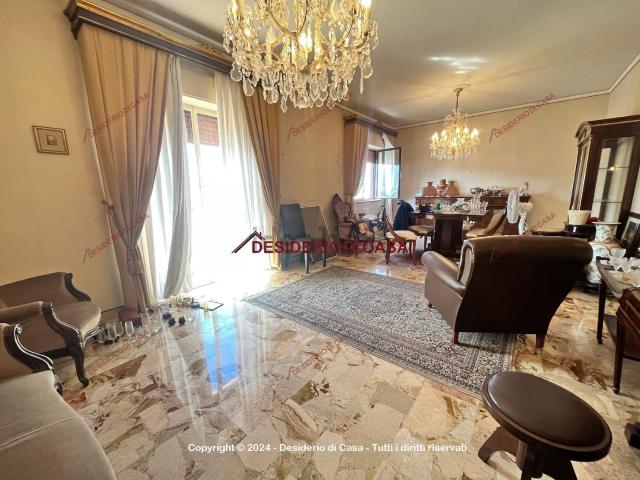 Appartamento in vendita di 200 m² in Corso dei Mille, 1066