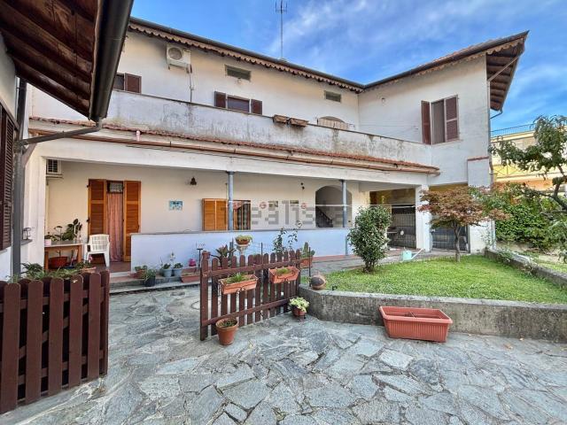 Appartamento in vendita di 200 m² in Corso Giuseppe Mazzini