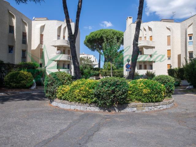 Appartamento in vendita di 200 m² in Largo Olgiata, 15