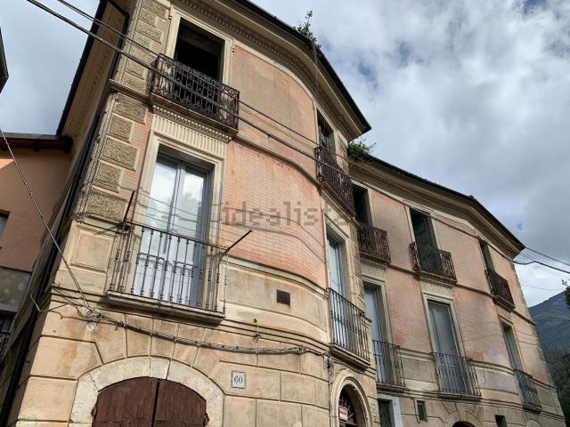 Appartamento in vendita di 200 m² in Piazza San Martino, 1
