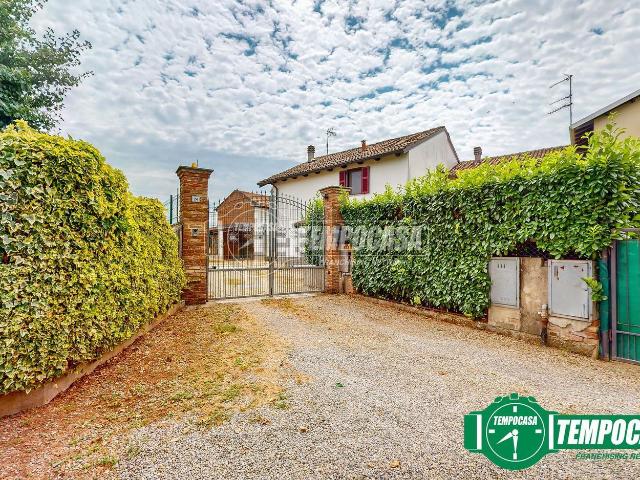 Appartamento in vendita di 200 m² in Strada Menaccia, 24