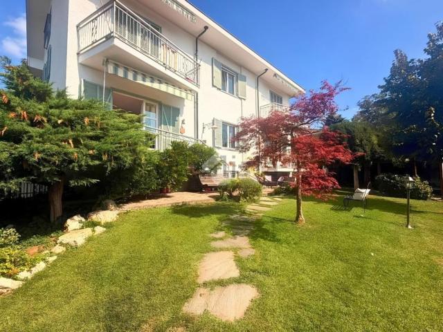 Appartamento in vendita di 200 m² in Strada Valle San Pietro, 83