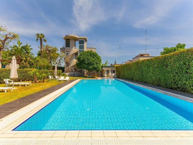 Appartamento in vendita di 200 m² in Strada Vassallo, 11