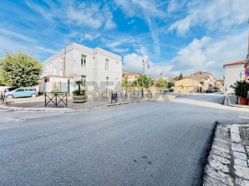 Appartamento in vendita di 201 m² in Via Guglielmo Marconi, 39