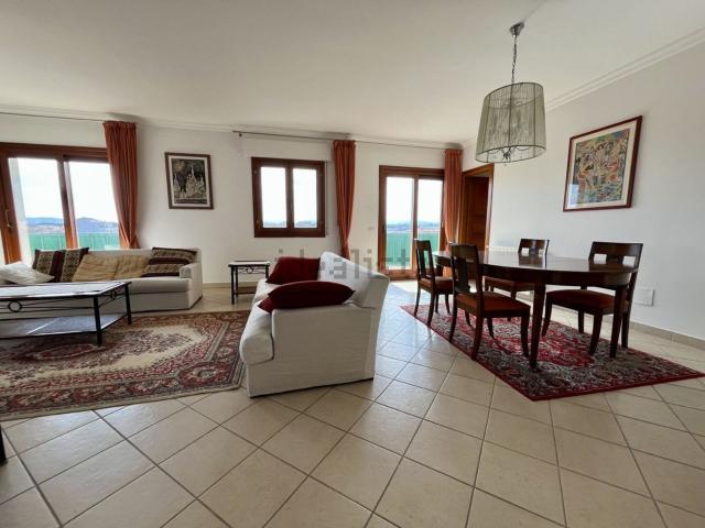 Appartamento in vendita di 201 m² in Via Monferrato