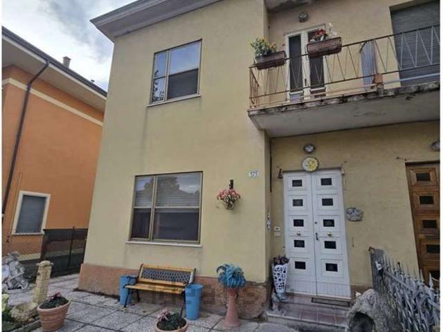 Appartamento in vendita di 201 m² in Via Marecchiese, 575