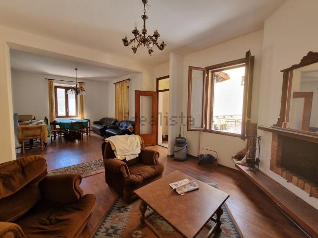 Appartamento in vendita di 202 m² in Via San Gusmeo, 13