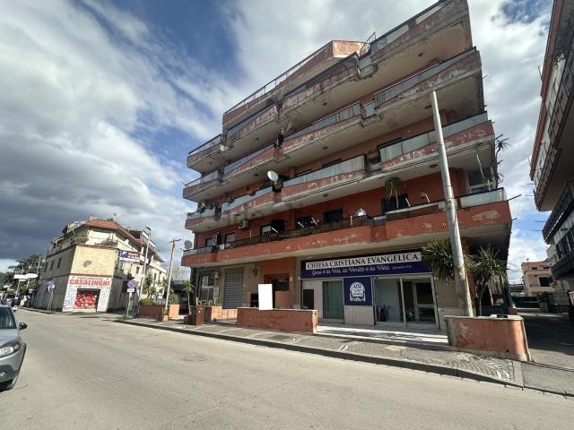 Appartamento in vendita di 202 m² in Via Pozzillo, 36