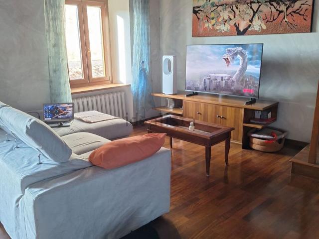 Appartamento in vendita di 203 m² in Via Cavour, 22