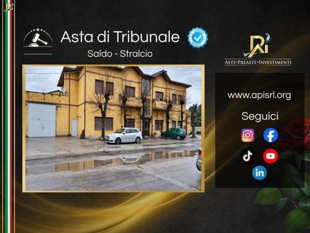 Appartamento in vendita di 203 m² in Via degli Orciari, 8