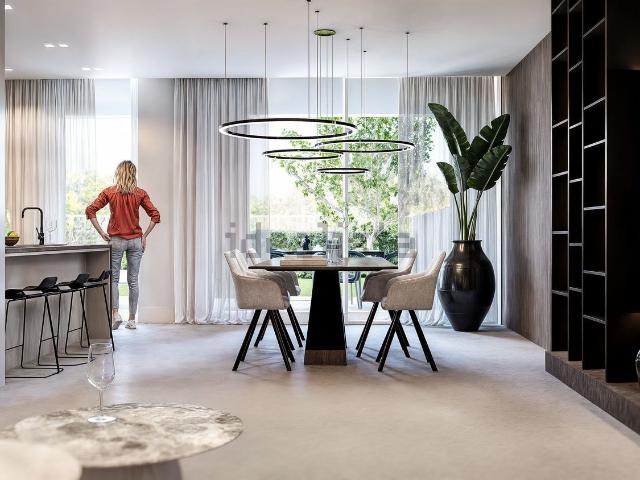 Appartamento in vendita di 203 m² in Via Francesco Petrarca