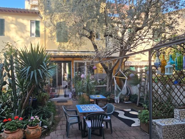Appartamento in vendita di 203 m² in Via Pietro Toselli