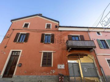 Appartamento in vendita di 203 m² in Via Vittorio Veneto, 45
