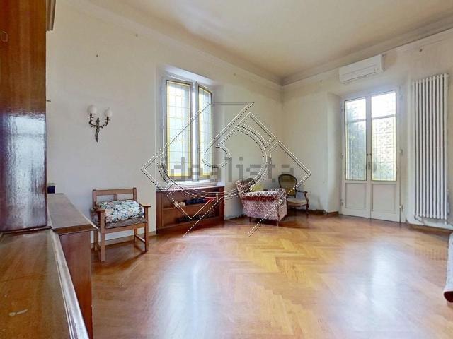 Appartamento in vendita di 203 m² in Via XX Settembre
