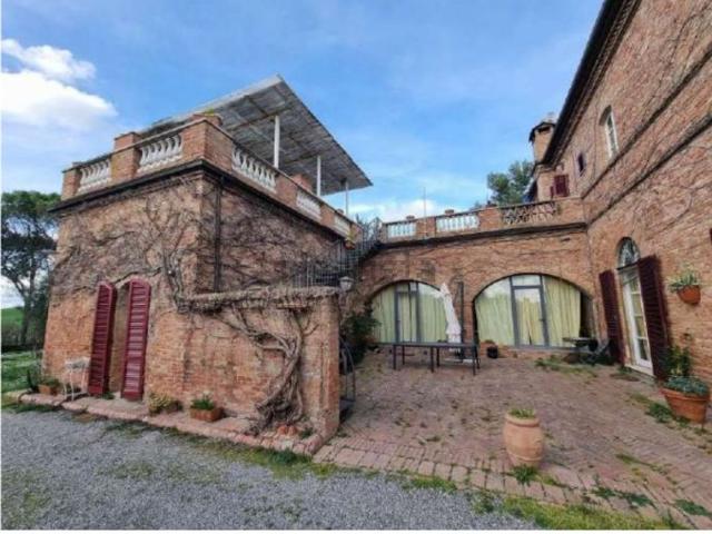Appartamento in vendita di 203 m² in Strada Franco Fanfani