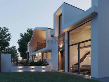Appartamento in vendita di 204 m² in Via Cadorna, Via Fratelli Bandiera