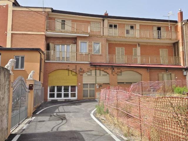 Appartamento in vendita di 204 m² in Via Battisti, 17