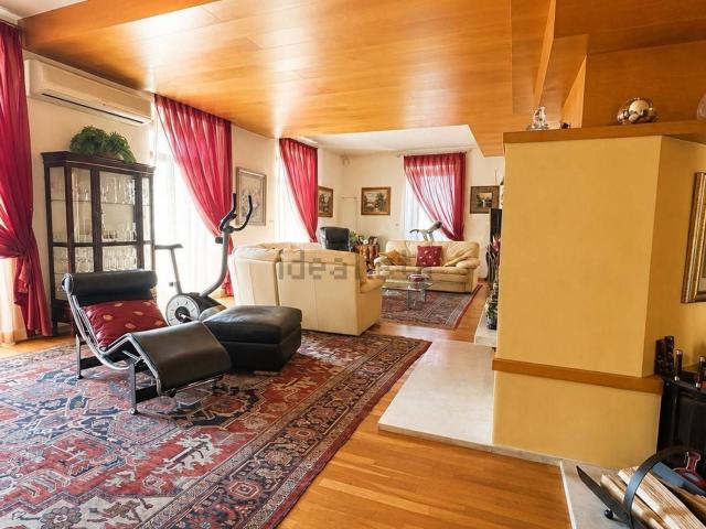 Appartamento in vendita di 204 m² in Via del Travai, 118