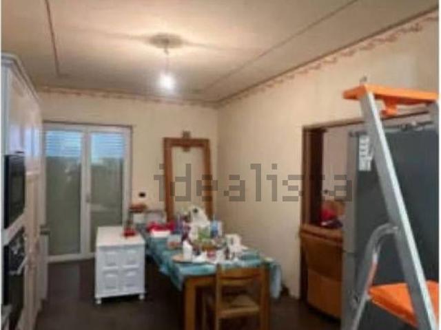 Appartamento in vendita di 204 m² in Via Mezzasalma, 25