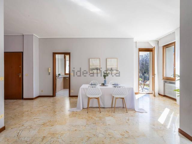 Appartamento in vendita di 204 m² in Via Tancredi Dotta Rosso, 33