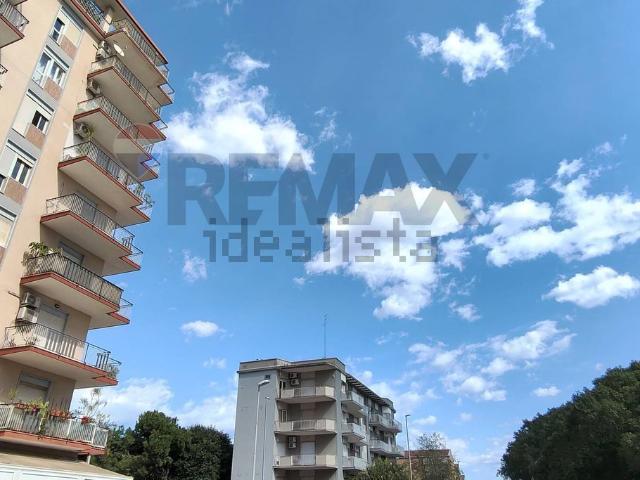 Appartamento in vendita di 204 m² in Viale Leonardo Da Vinci, 8