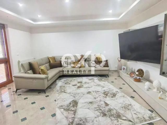 Appartamento in vendita di 205 m²
