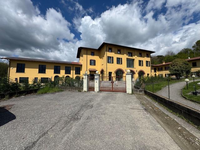 Appartamento in vendita di 205 m² in Via Corsica, 3