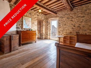 Appartamento in vendita di 205 m² in Via A. Saffi