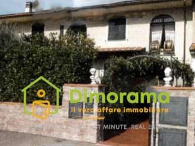 Appartamento in vendita di 205 m² in Via A.Selva, 242