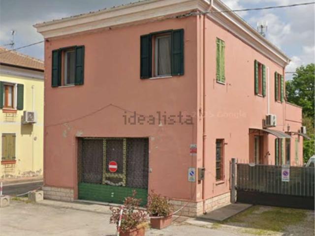 Appartamento in vendita di 205 m² in Via Bologna