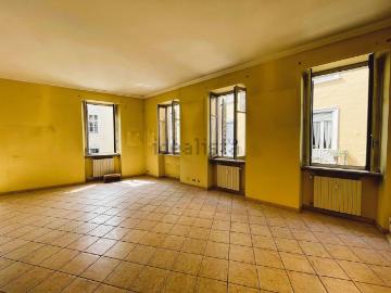 Appartamento in vendita di 205 m² in Via Goffredo Mameli, 65