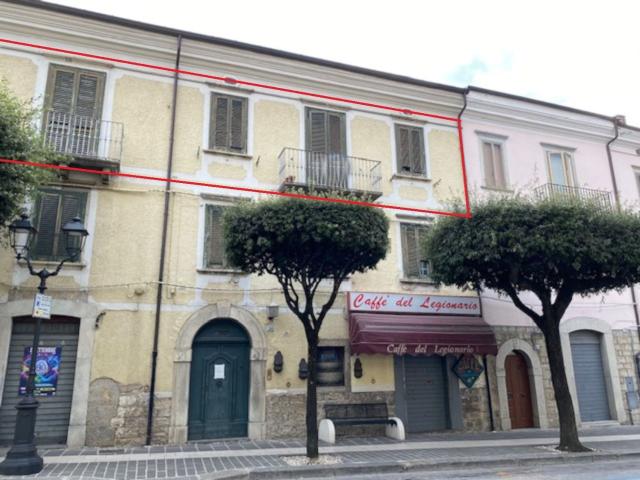 Appartamento in vendita di 205 m² in Via Giacomo Matteotti, 38