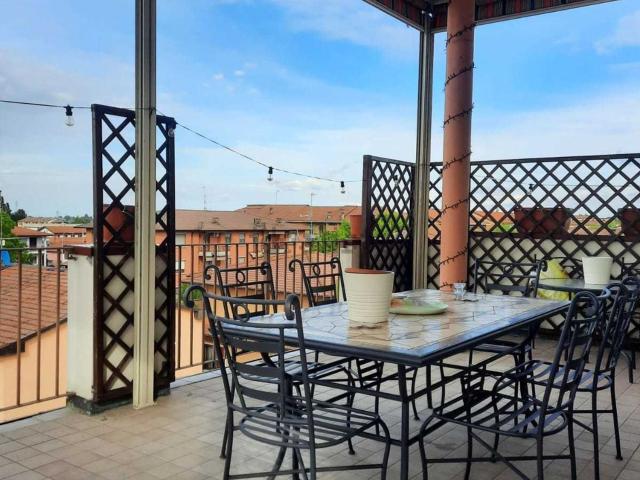 Appartamento in vendita di 205 m² in Via Guglielmo da Saliceto, 12
