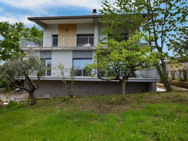 Appartamento in vendita di 205 m² in Via del Conventiono