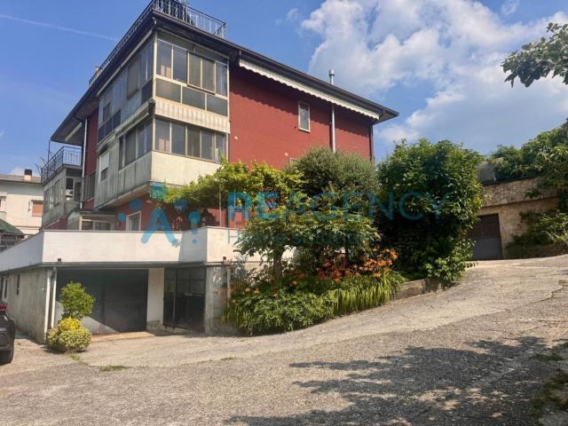 Appartamento in vendita di 205 m² in Via San Bernardino