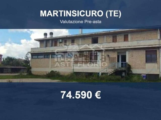 Appartamento in vendita di 205 m² in Via Roma, 391