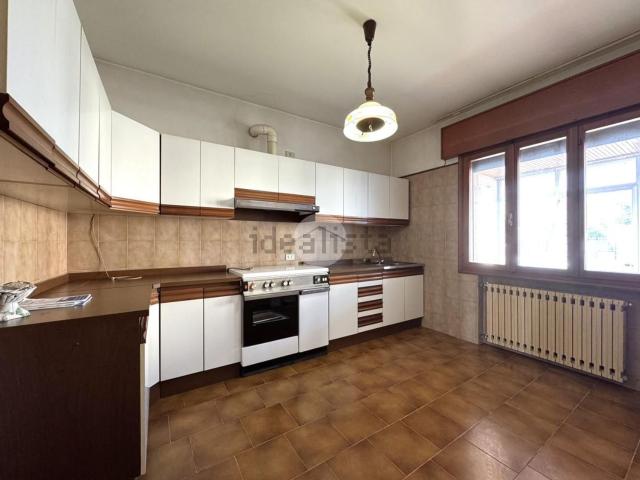 Appartamento in vendita di 205 m² in Via Toscanigo