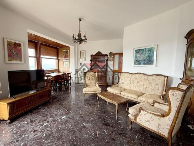 Appartamento in vendita di 205 m² in Via Tabarrini