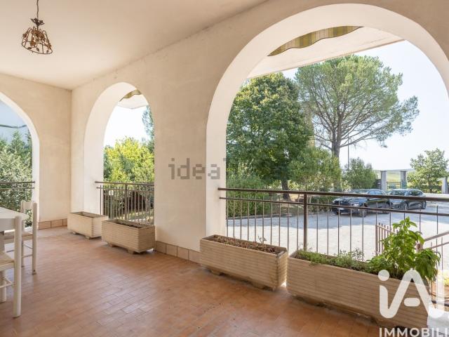 Appartamento in vendita di 205 m² in Viale Nazario Sauro