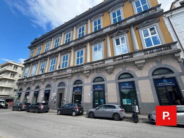 Appartamento in vendita di 205 m² in Corso Pietro Giannone, 44