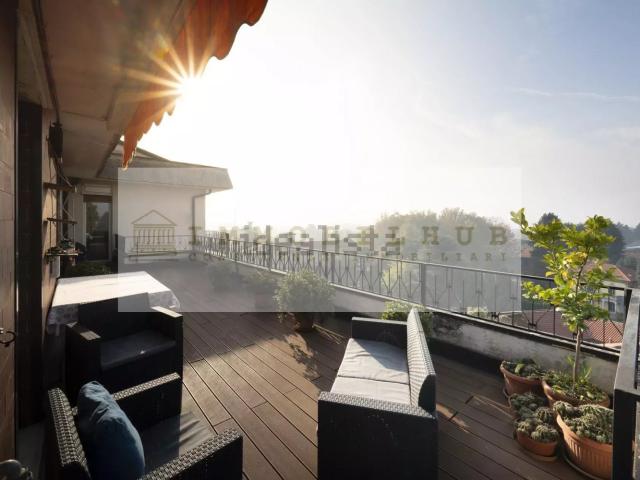 Appartamento in vendita di 206 m² in Via Guglielmo Marconi, 8