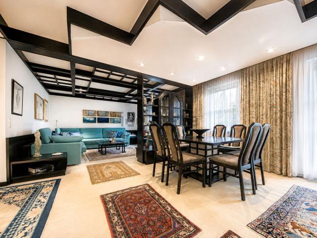 Appartamento in vendita di 206 m² in Via Huben, 7